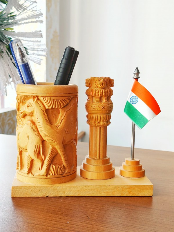 Ashoka Pillar Tabletop Pen Holder crafted in white wood with camel carving